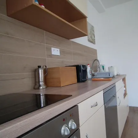 Zita Apartman *