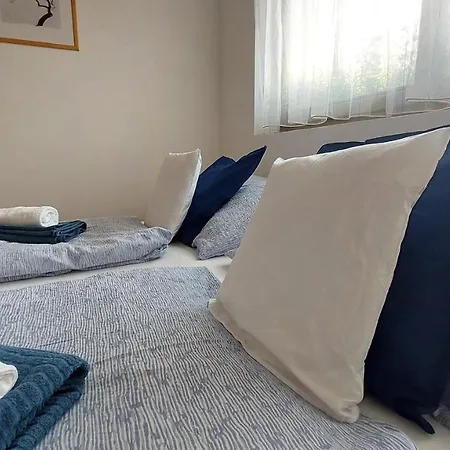 Zita Apartman *