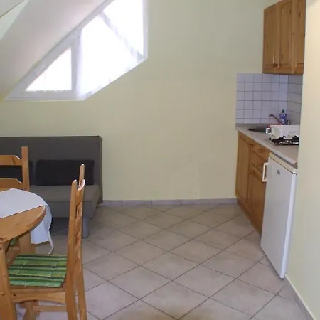 Zita Apartman Balatonkeresztúr